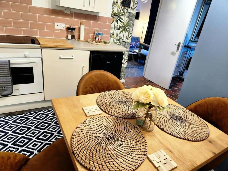 Cosy Hideaway In Nottingham Leilighet Eksteriør bilde